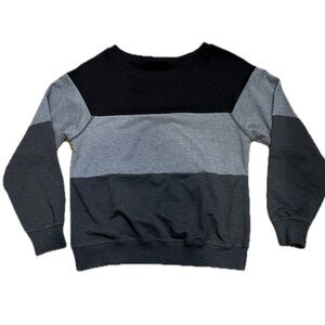 B10-Swear Shirt Size S